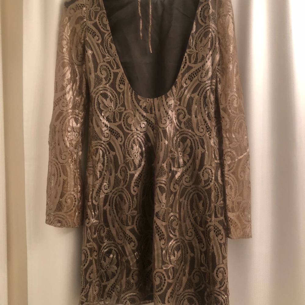 Dress - Picture 2 of 2